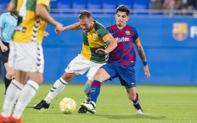 El capità Àngel es perdrà el Sabadell-Badalona per acumulació de targetes | Víctor Salgado (FCB)